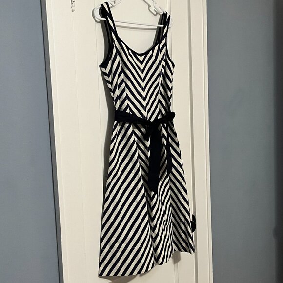 Talbots shoreline chevron striped dress navy size 8 petite preppy nautical - Picture 3 of 10